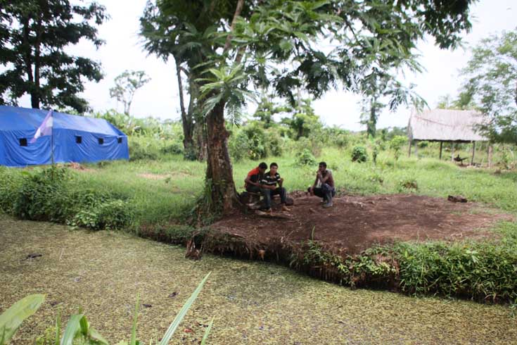 Officials irked by Sandinista campout in disputed territory