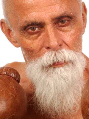 expat fighter