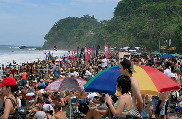 Playa Hermosa Sunday