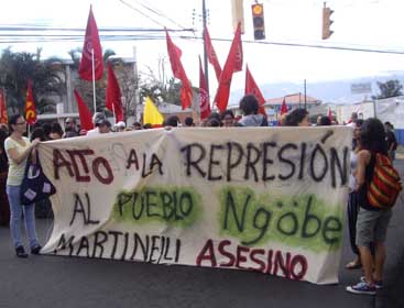 Protest here in support of Panamá labels Martinelli a killer