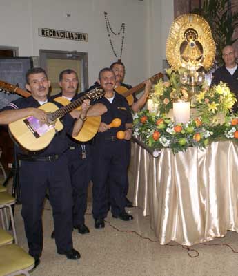 Virgen in Panama
