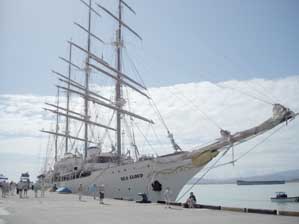 sea cloud bow