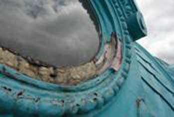 teatro window